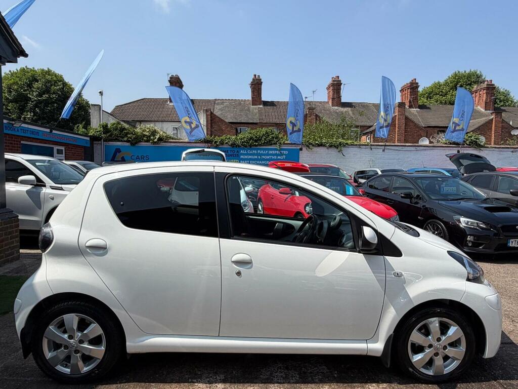 Toyota Aygo 1.0 Vvt-i Fire Multimode Euro 5 Ac White #6