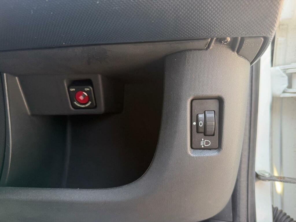 Toyota Aygo Fire Automatic White #27