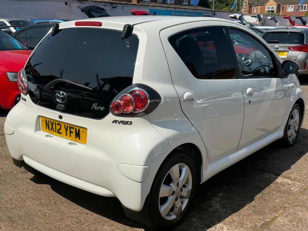 Toyota Aygo Fire Automatic White #42