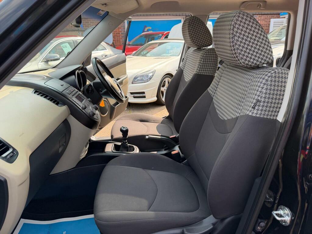 Kia Soul Suv 1.6 Crdi Shaker Euro 5 201363 Black #4