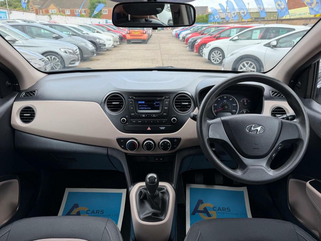 Hyundai I10 Hatchback 1.0 S Air Euro 5 201414 NA14FPV Silver #2