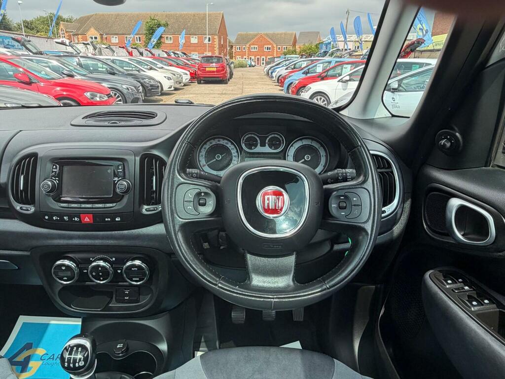 Fiat 500L Easy White #28