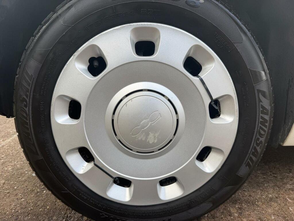 Fiat 500 Lounge White #51