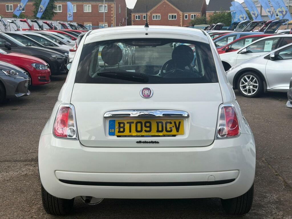 Fiat 500 Lounge White #11