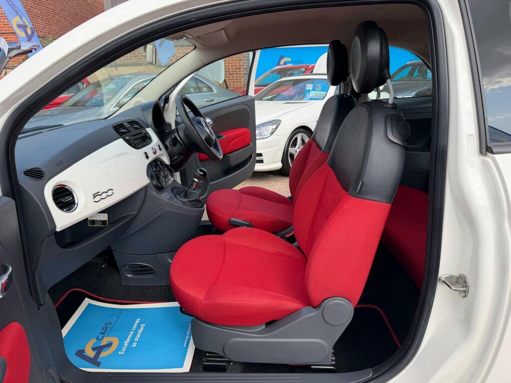 Fiat 500 Lounge White #4
