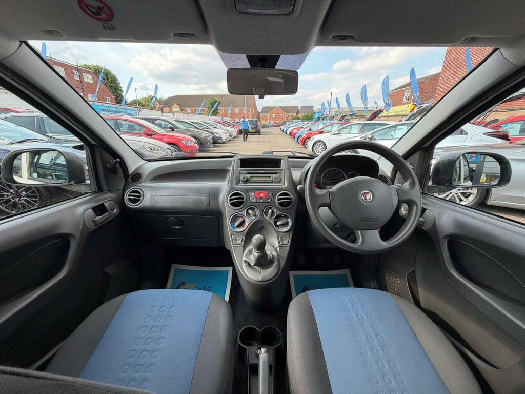 Fiat Panda Pop 5-Door White #31