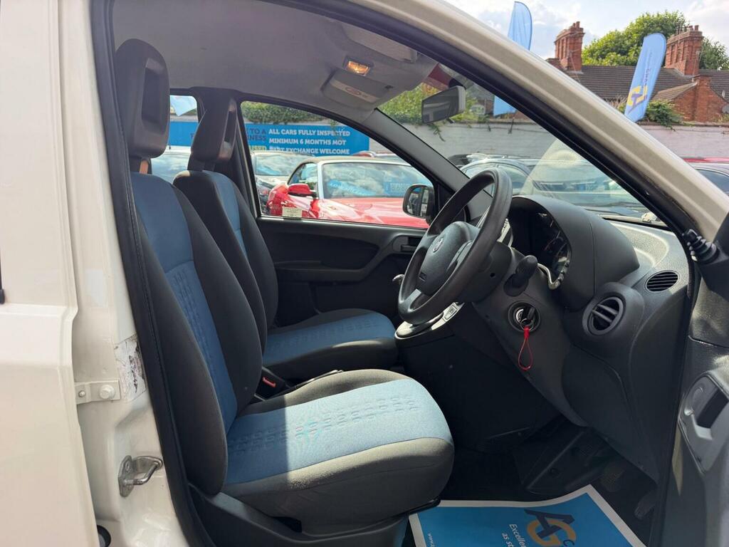 Fiat Panda Pop 5-Door White #35