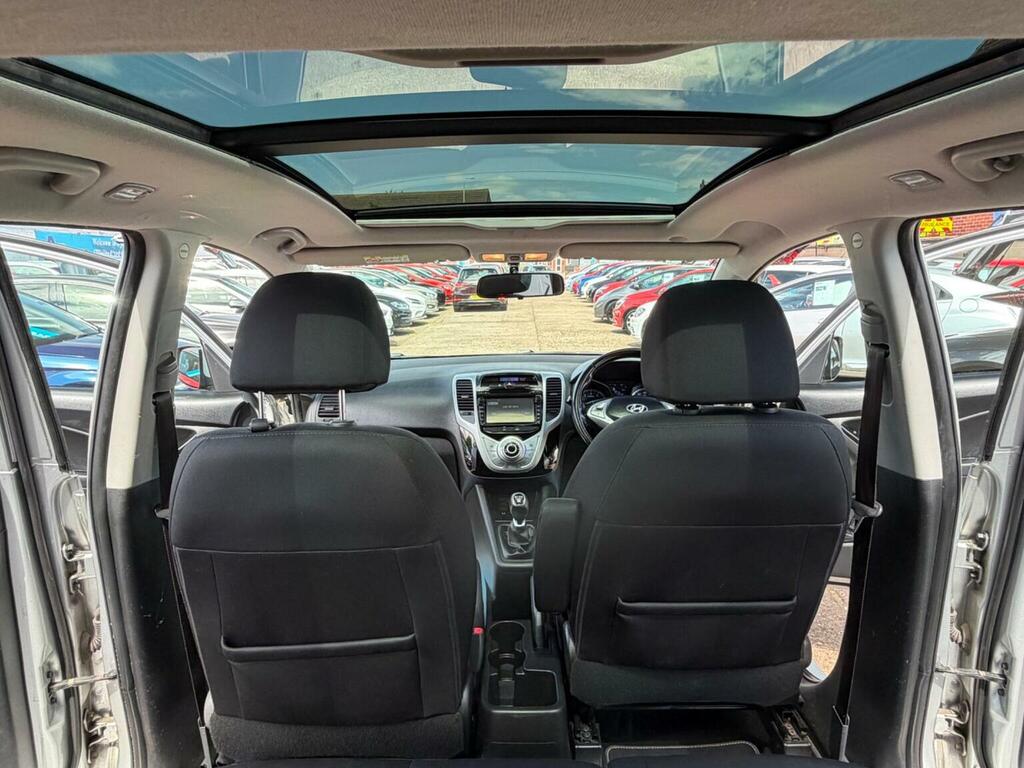 Hyundai Ix20 1.4 Blue Drive Premium Nav Euro 6 Ss Silver #6