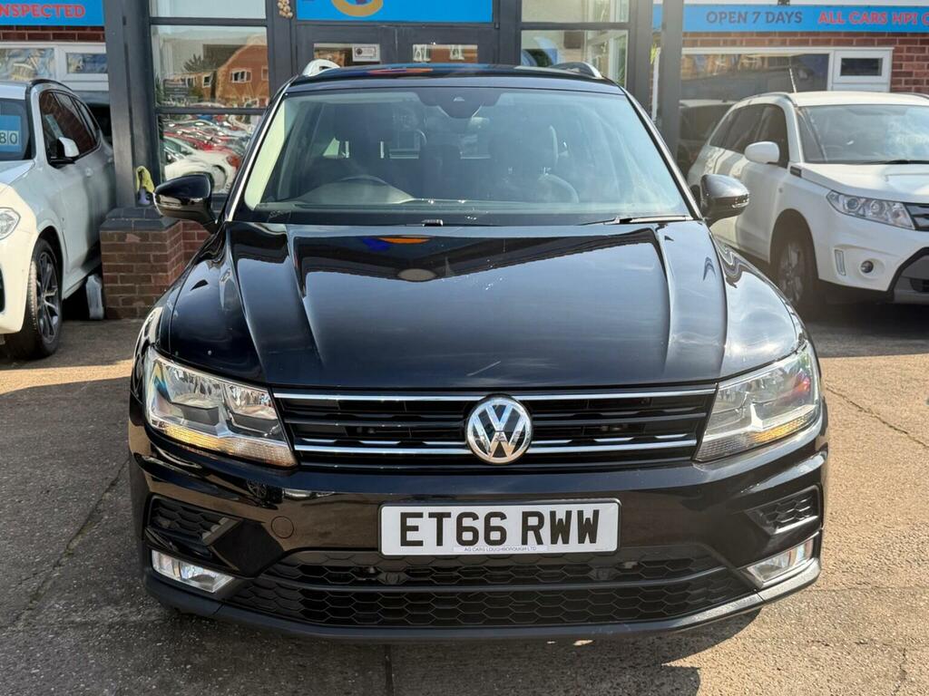 Volkswagen Tiguan 2.0 Tdi Bluemotion Tech Se Navigation Dsg 4Motion Black #6