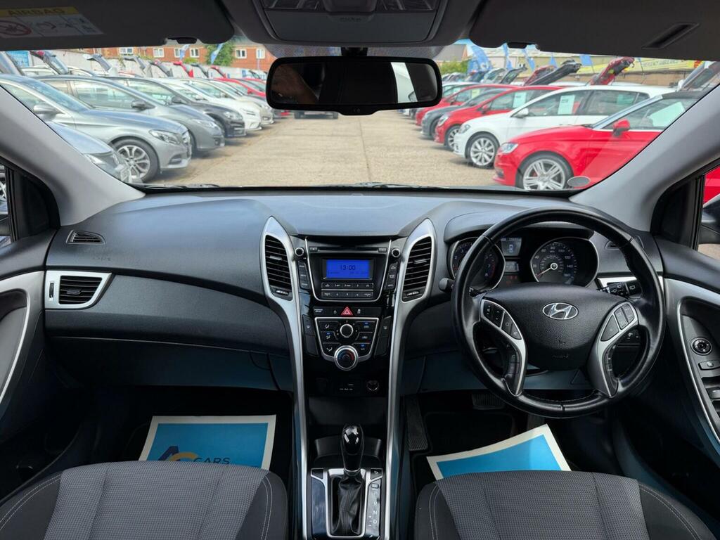 Hyundai I30 Hatchback 1.6 Se Euro 6 201616 Black #2