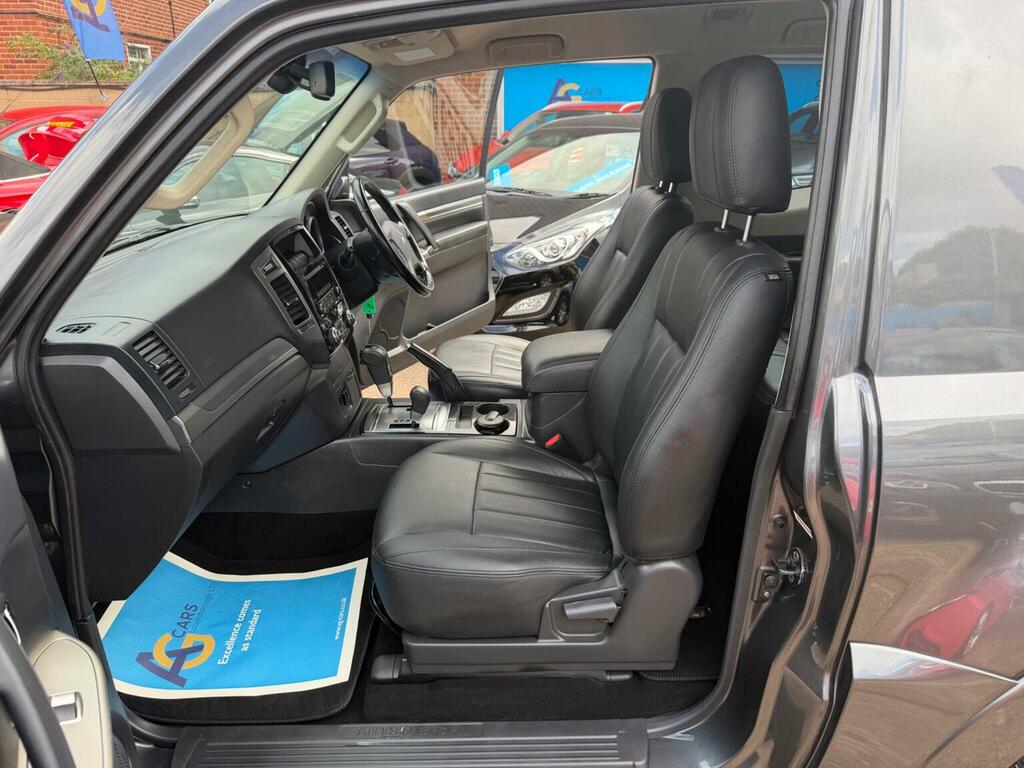 Mitsubishi Shogun 3.2 Di-dc Sg3 4Wd Euro 6 White #25