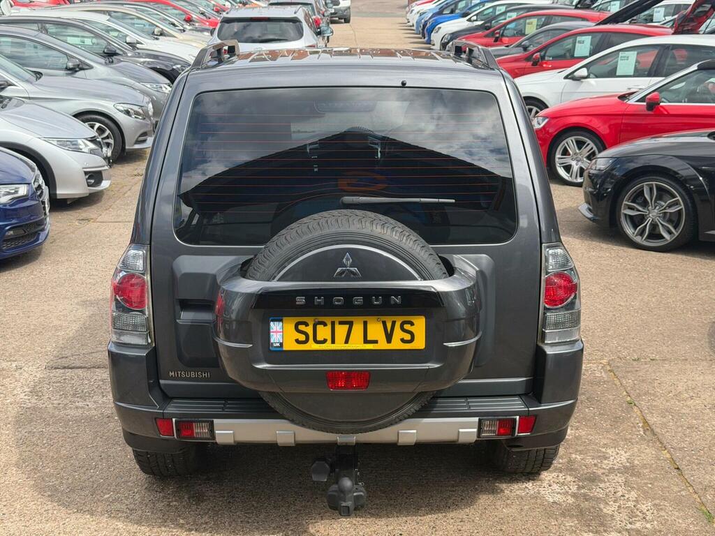 Mitsubishi Shogun 3.2 Di-dc Sg3 4Wd Euro 6 White #44