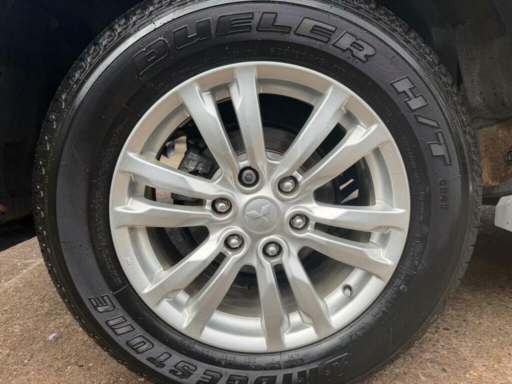 Mitsubishi Shogun 3.2 Di-dc Sg3 4Wd Euro 6 White #47