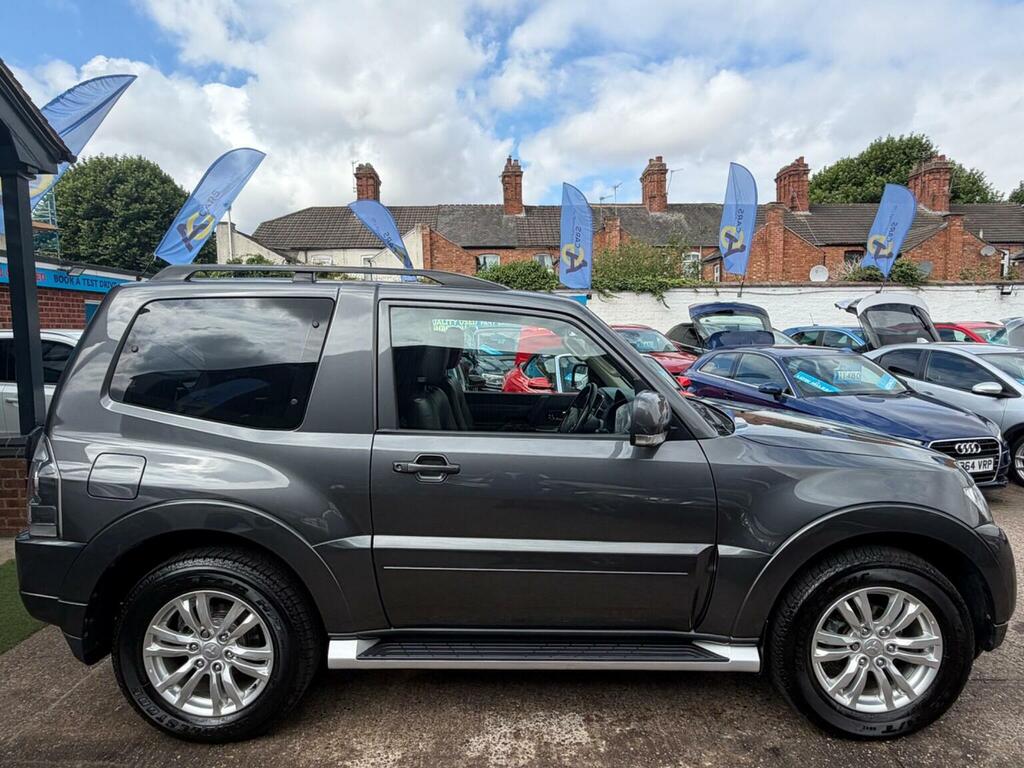 Mitsubishi Shogun 3.2 Di-dc Sg3 4Wd Euro 6 White #39