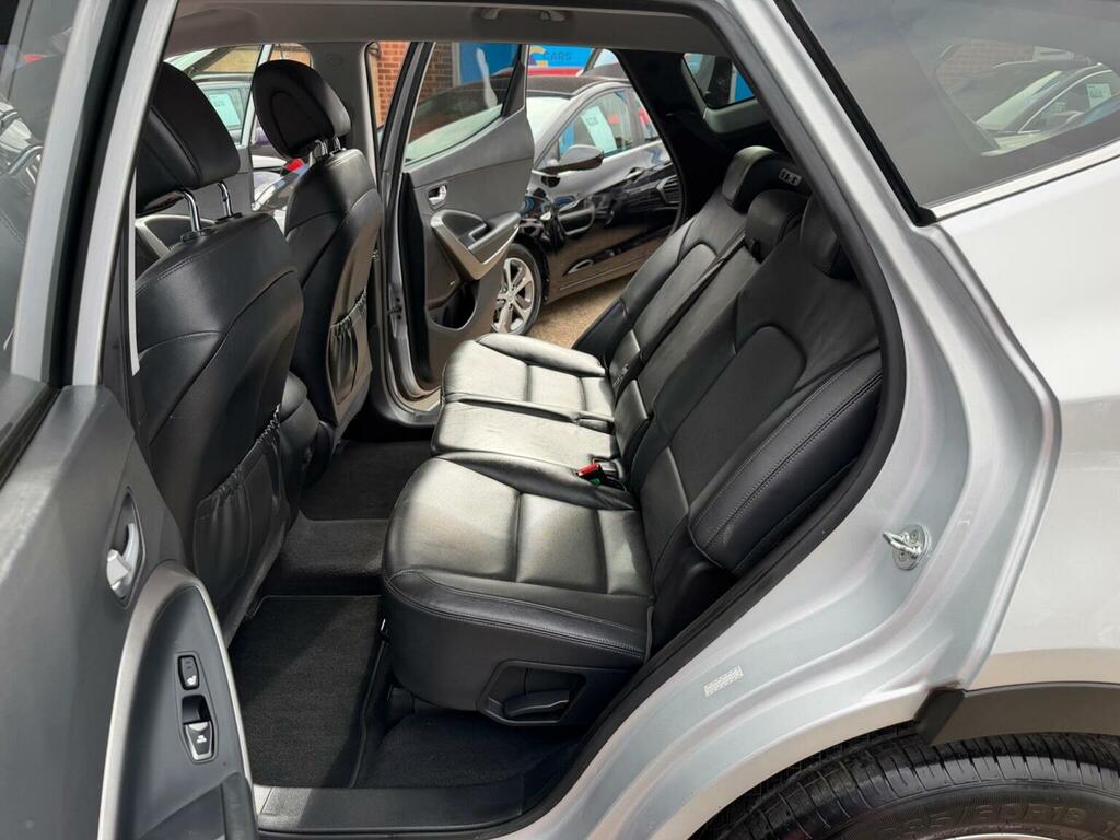 Hyundai Santa Fe 2.2 Crdi Blue Drive Premium 4Wd Euro 6 Ss Grey #5