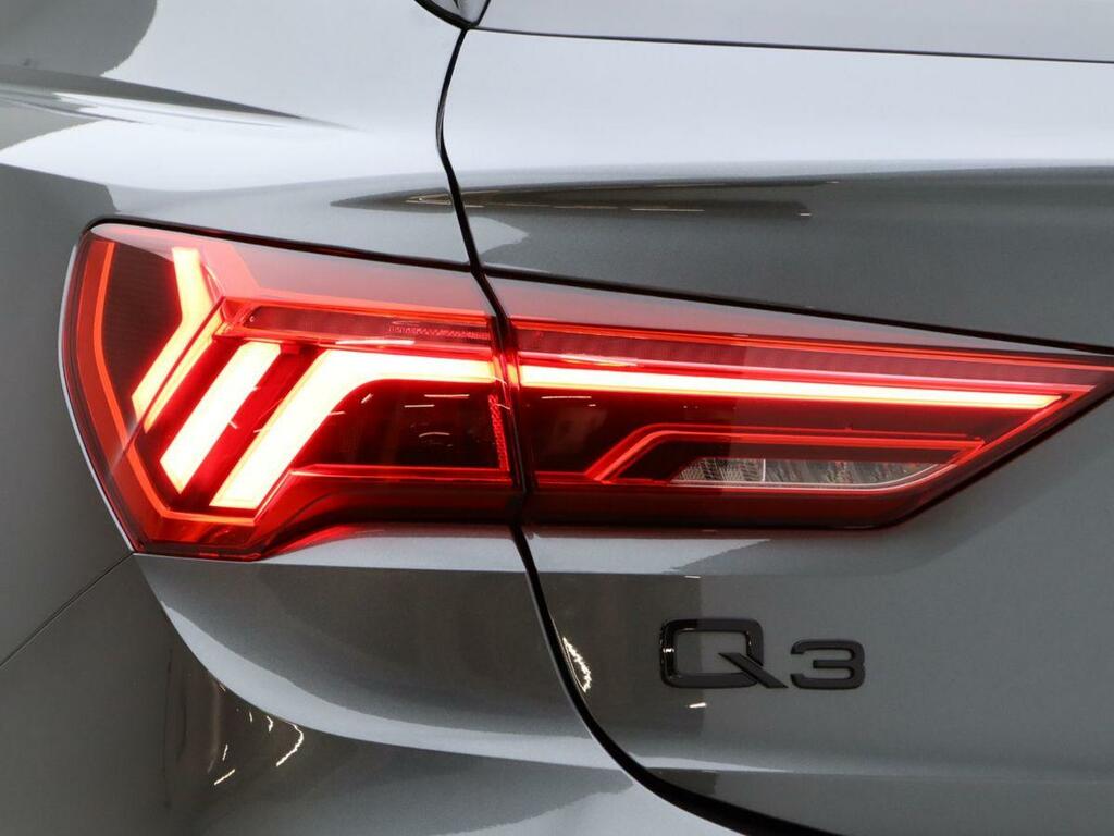 Audi Q3 1.5 Tfsi Cod 35 Sport Suv S Tronic Euro Black #19