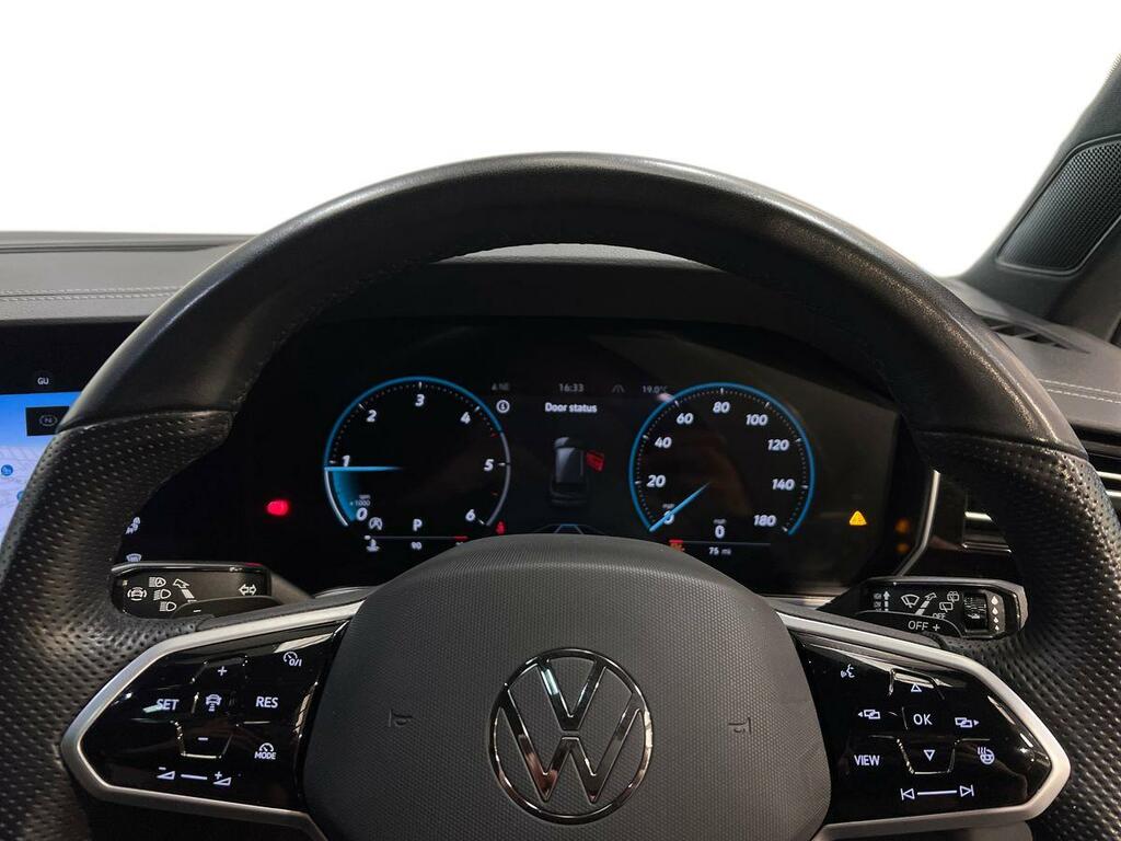 Volkswagen Touareg 3.0 V6 Tsi Ehybrid 4Motion R Tip Black #8