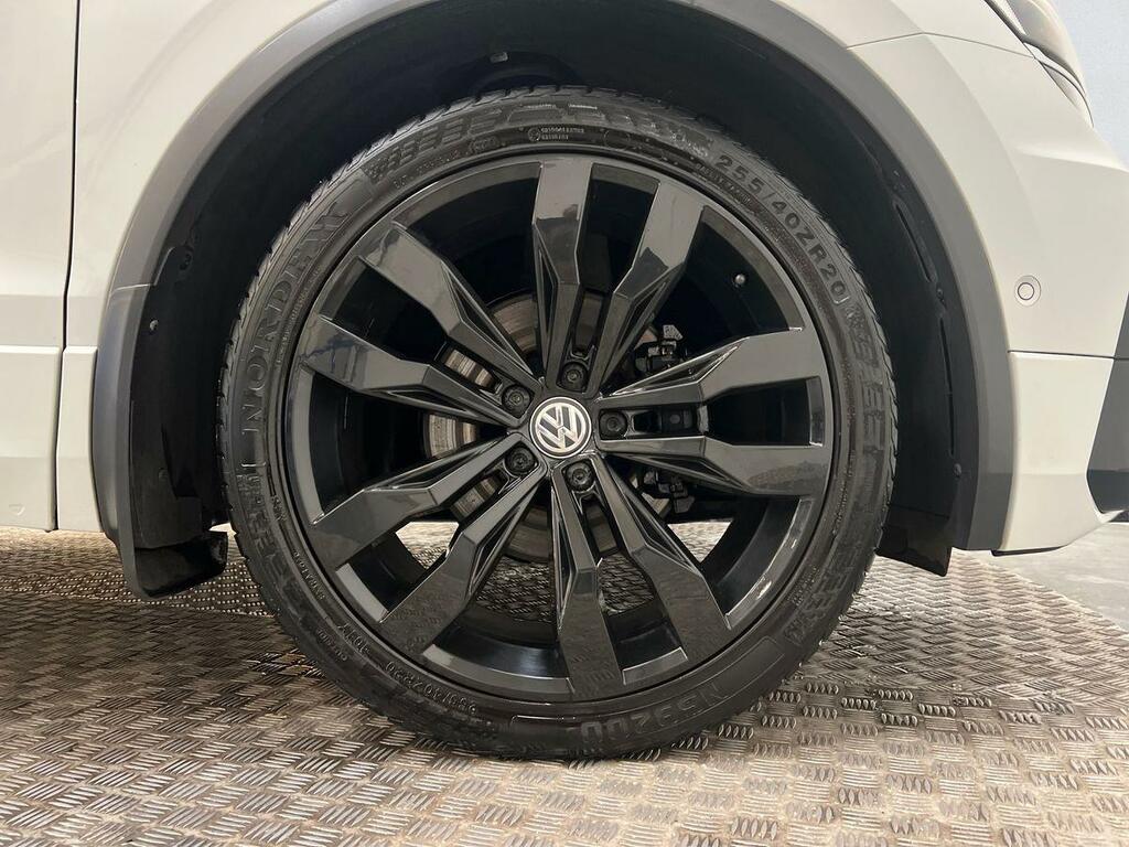 Volkswagen Tiguan 1.5 Tsi Evo 150 R-line Tech Dsg White #5