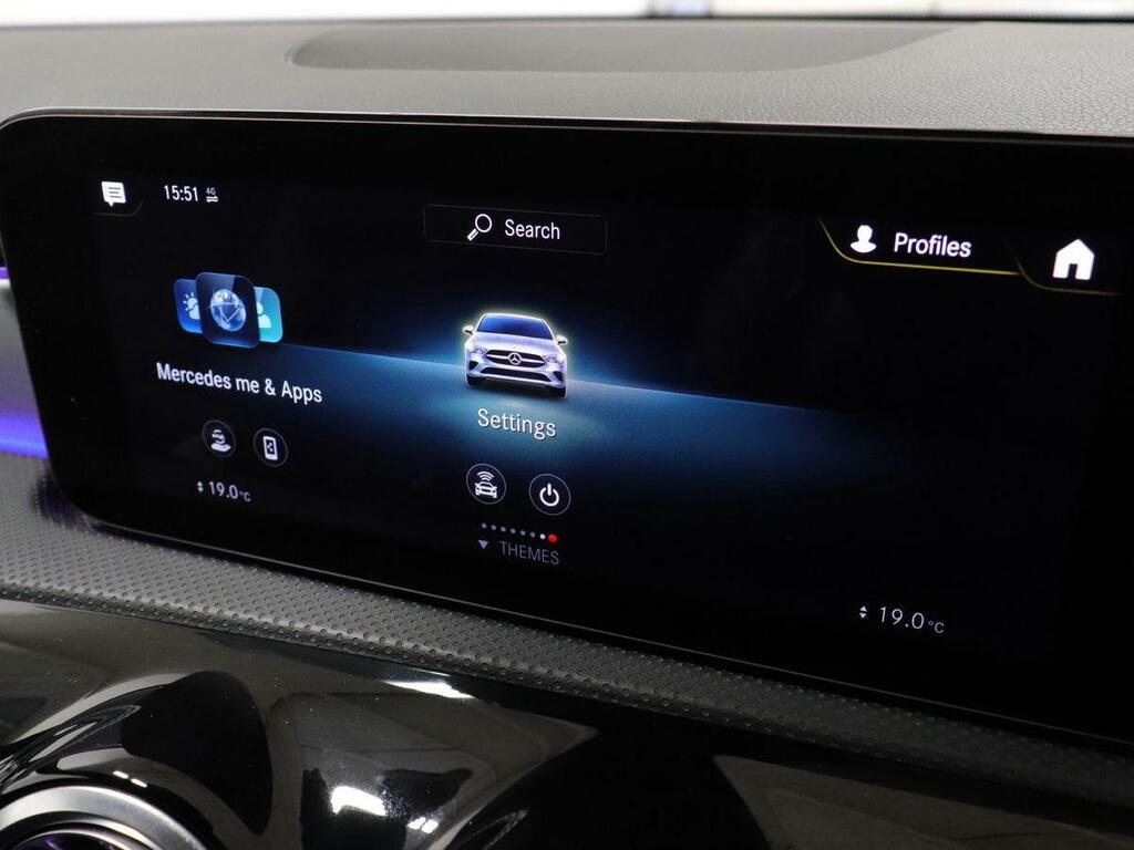 Mercedes-Benz CLA Class Estate 1.3 Cla180 Amg Line Shooting Brake 7G-dct E White #36