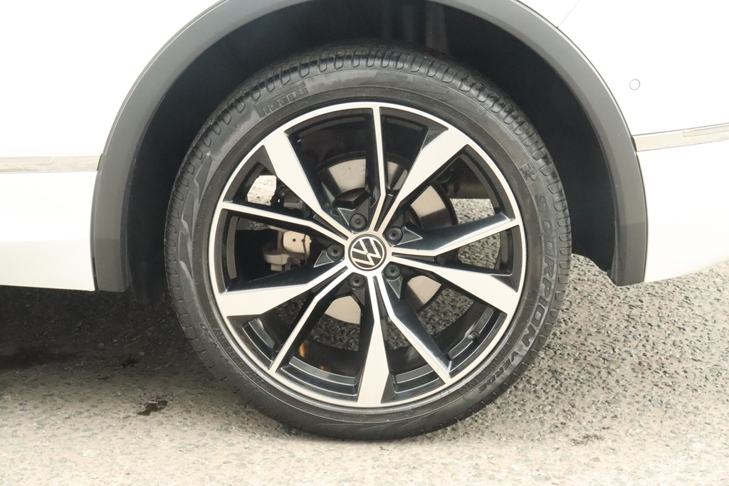 Volkswagen Tiguan 1.4L R-line Blue #23