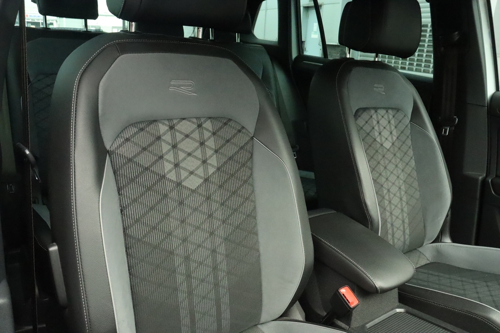 Volkswagen Tiguan 1.4L R-line Blue #26