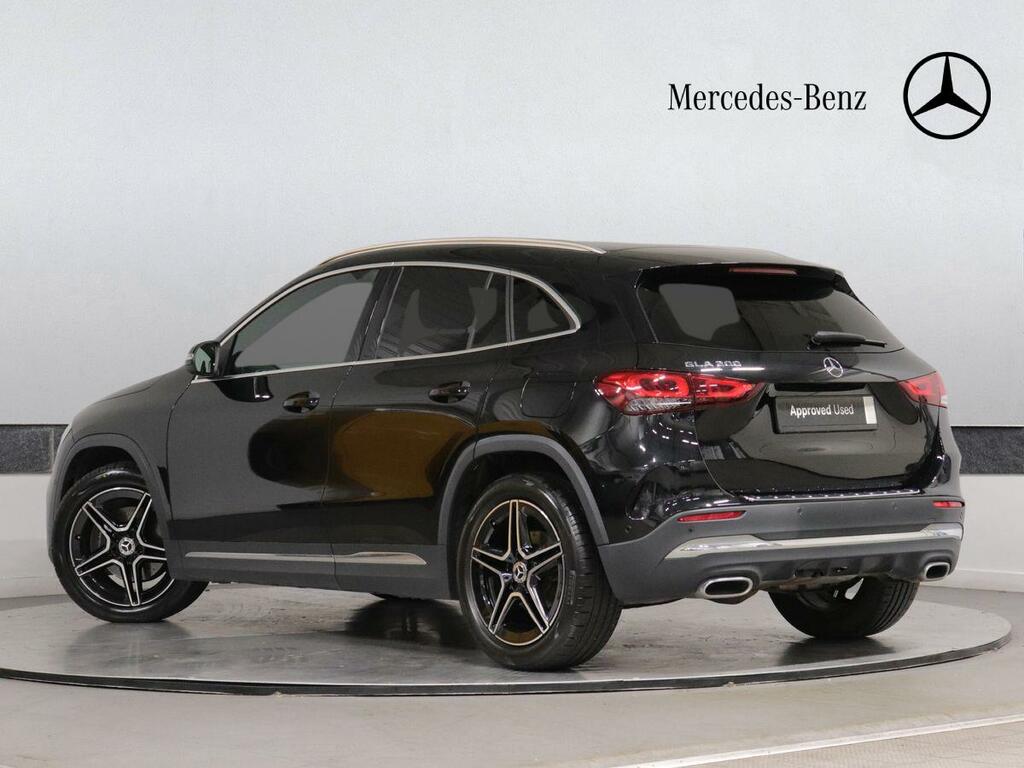 Mercedes-Benz GLA Class 180 Amg Line Premium Suv 7G-dct Euro Black #2