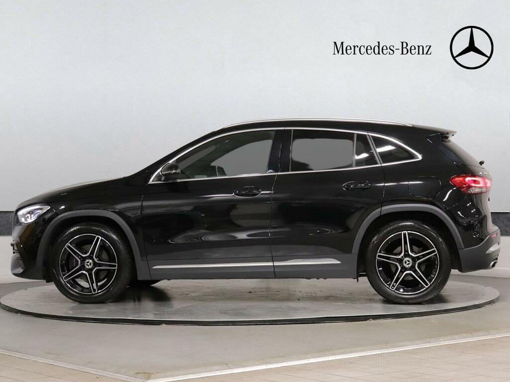 Mercedes-Benz GLA Class 180 Amg Line Premium Suv 7G-dct Euro Black #9