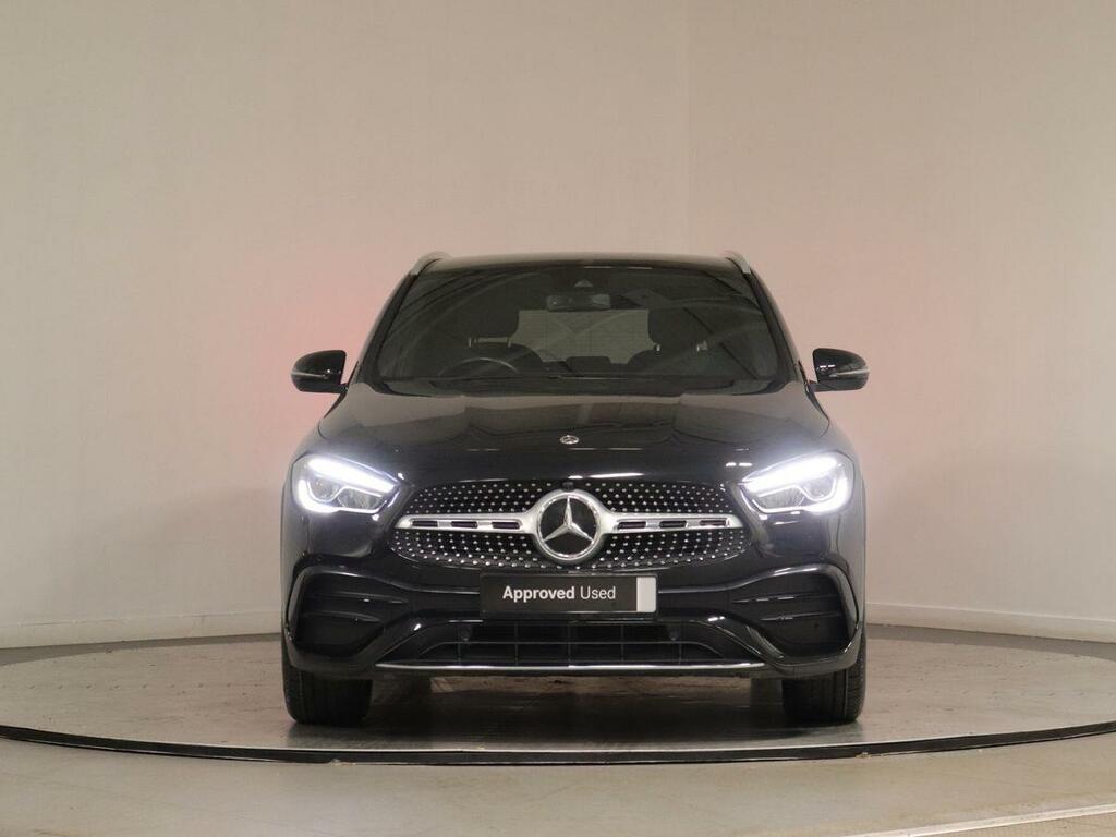 Mercedes-Benz GLA Class 180 Amg Line Premium Suv 7G-dct Euro Black #23