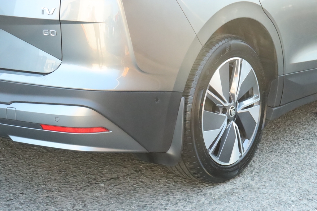 Skoda ENYAQ Iv 62Kwh 60 Dc120kw Blue #18