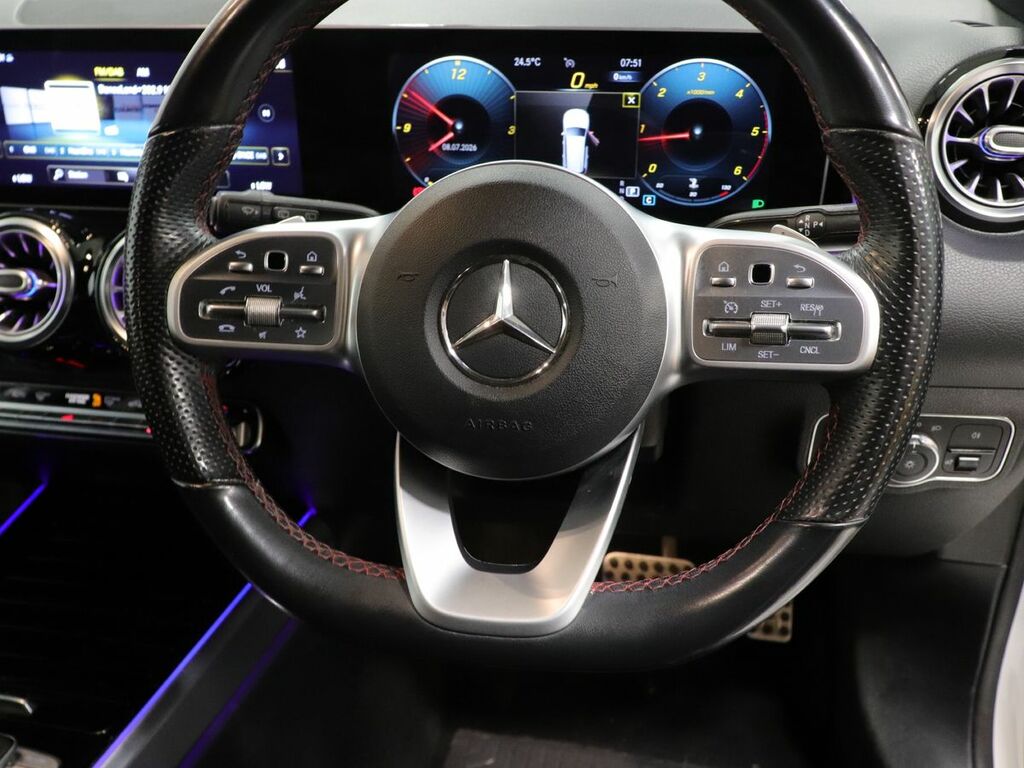 Mercedes-Benz GLB Class 1.3 Glb200 Amg Line Suv G-tronic Euro 6 White #39