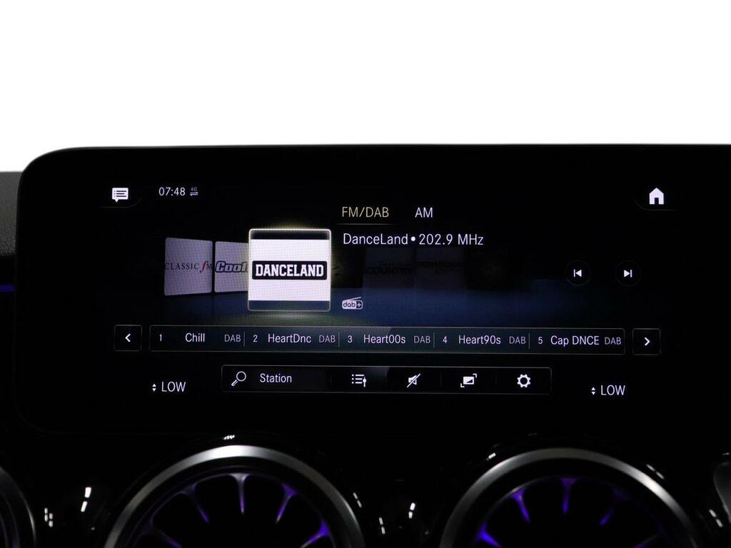 Mercedes-Benz GLB Class 1.3 Glb200 Amg Line Suv G-tronic Euro 6 White #20