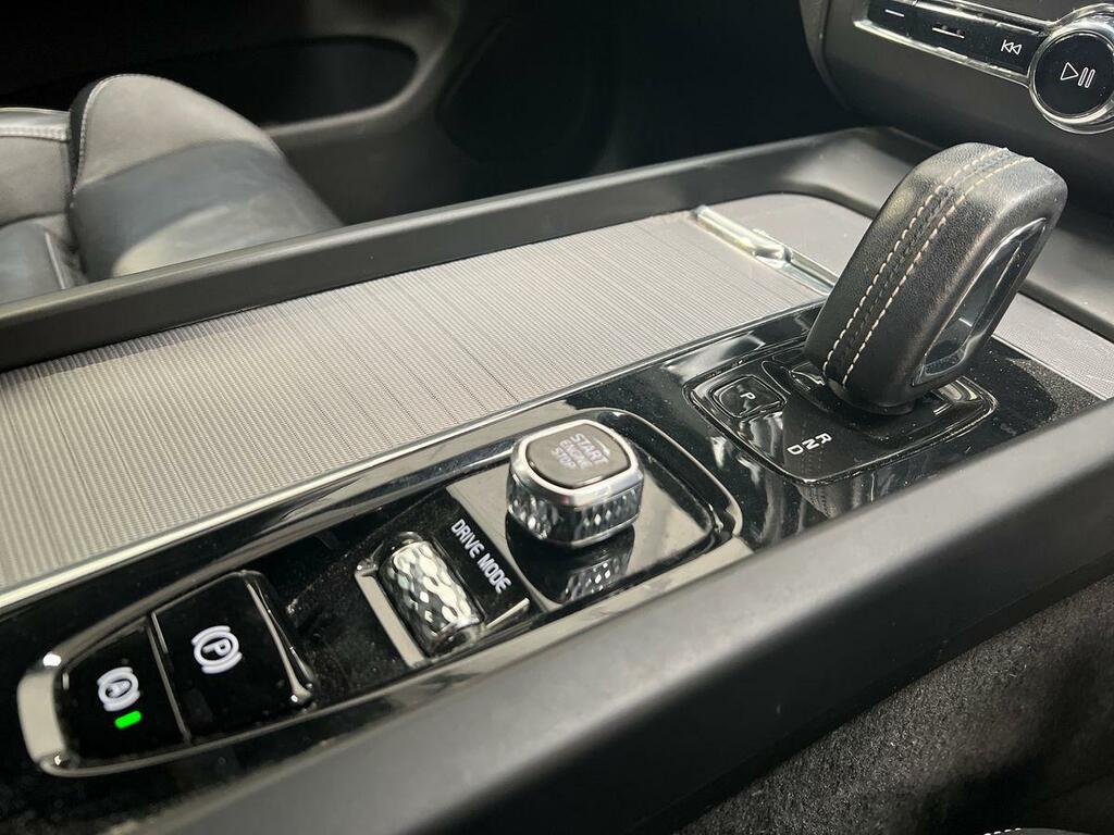 Volvo XC60 Inscription Pro T8 Awd Plug-in Hybrid Sunroof, 36 Grey #14