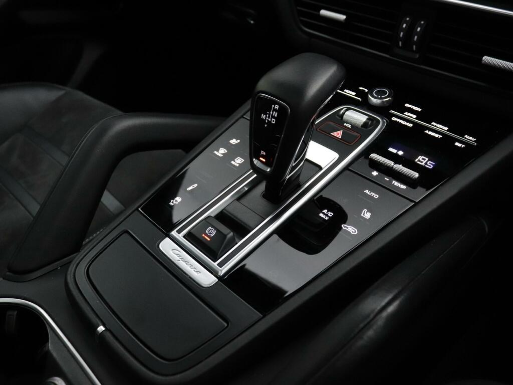 Porsche Cayenne E-hybrid Platinum Edition Tiptronic S 5 Seat Blue #12