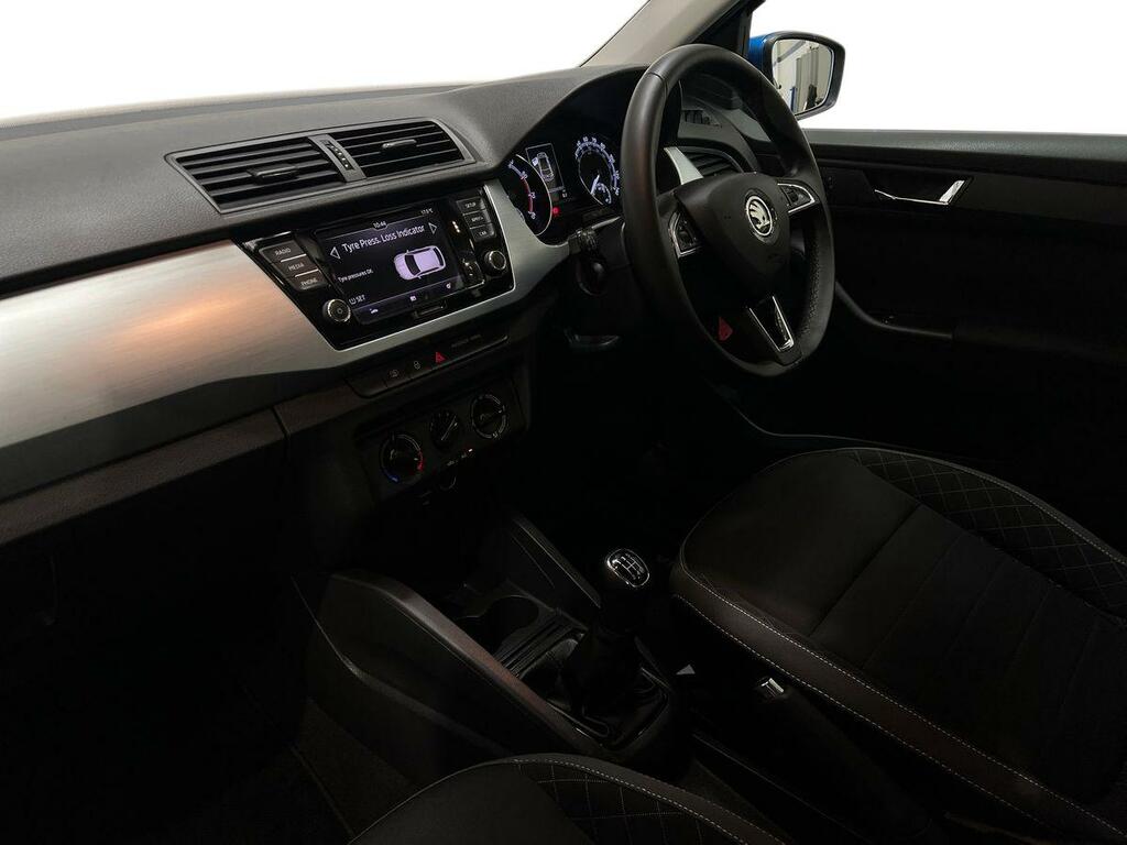 Skoda Fabia 1.0 S Plus 2018 White #2