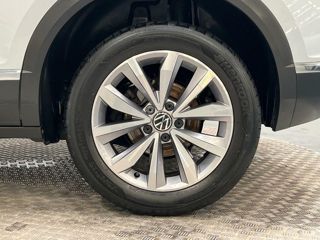 Volkswagen T-Roc Active Grey #25