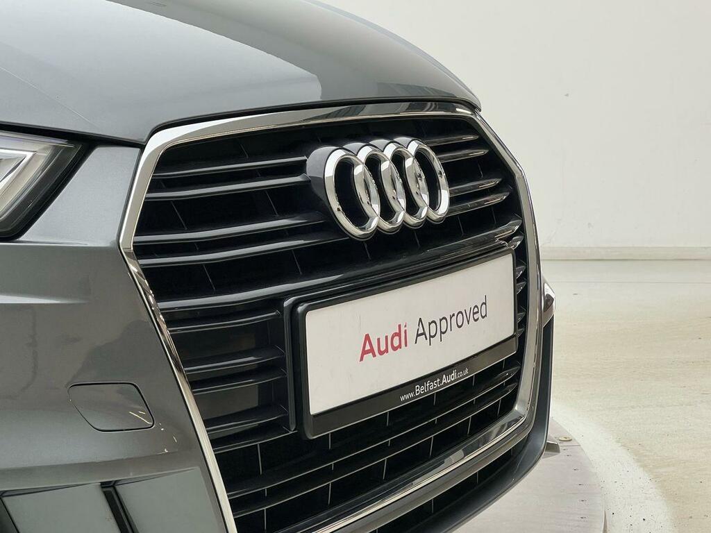 Audi A3 Sportback Tfsi S Line Black #24