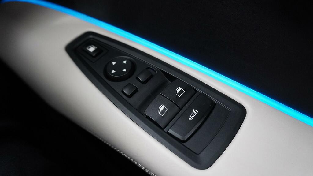 BMW i8 I8 Roadster Orange #14