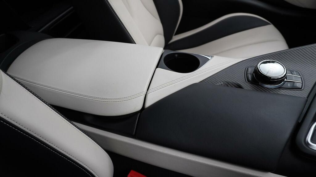 BMW i8 I8 Roadster Orange #30