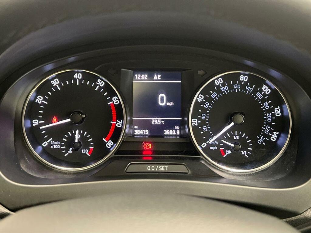 Skoda Rapid Spaceback 1.0 Tsi 110 Se Sport Blue #9