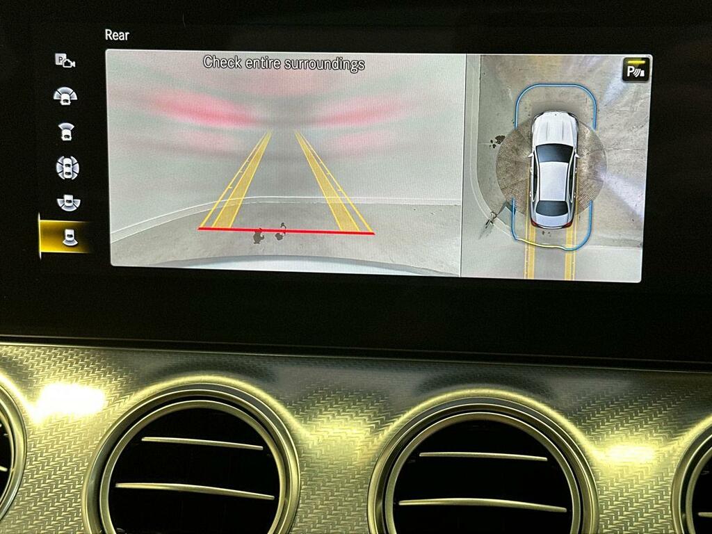 Mercedes-Benz E Class 2L Amg Line Night Edition Silver #19