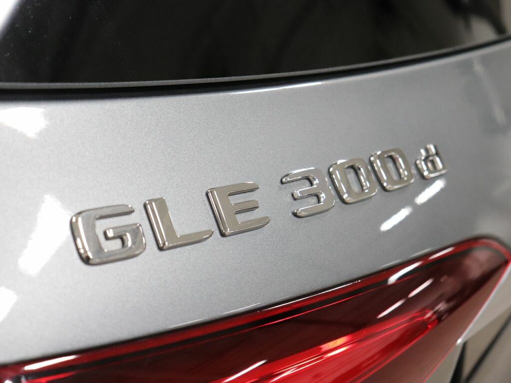 Mercedes-Benz GLE Class Suv Black #29