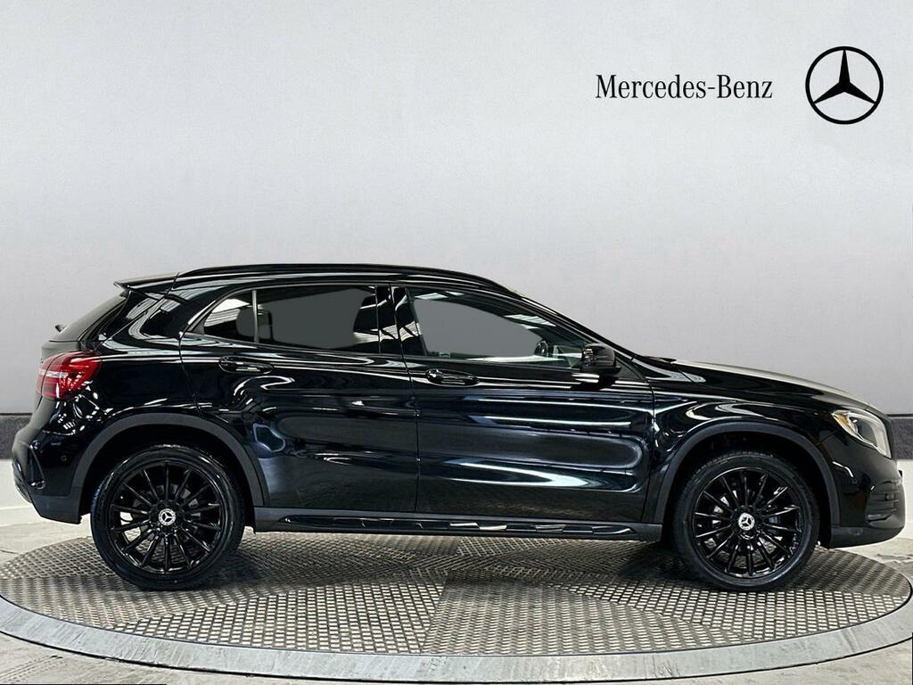 Mercedes-Benz GLA Class 220D 4Matic Amg Line Prem Plus 2017 Red #8