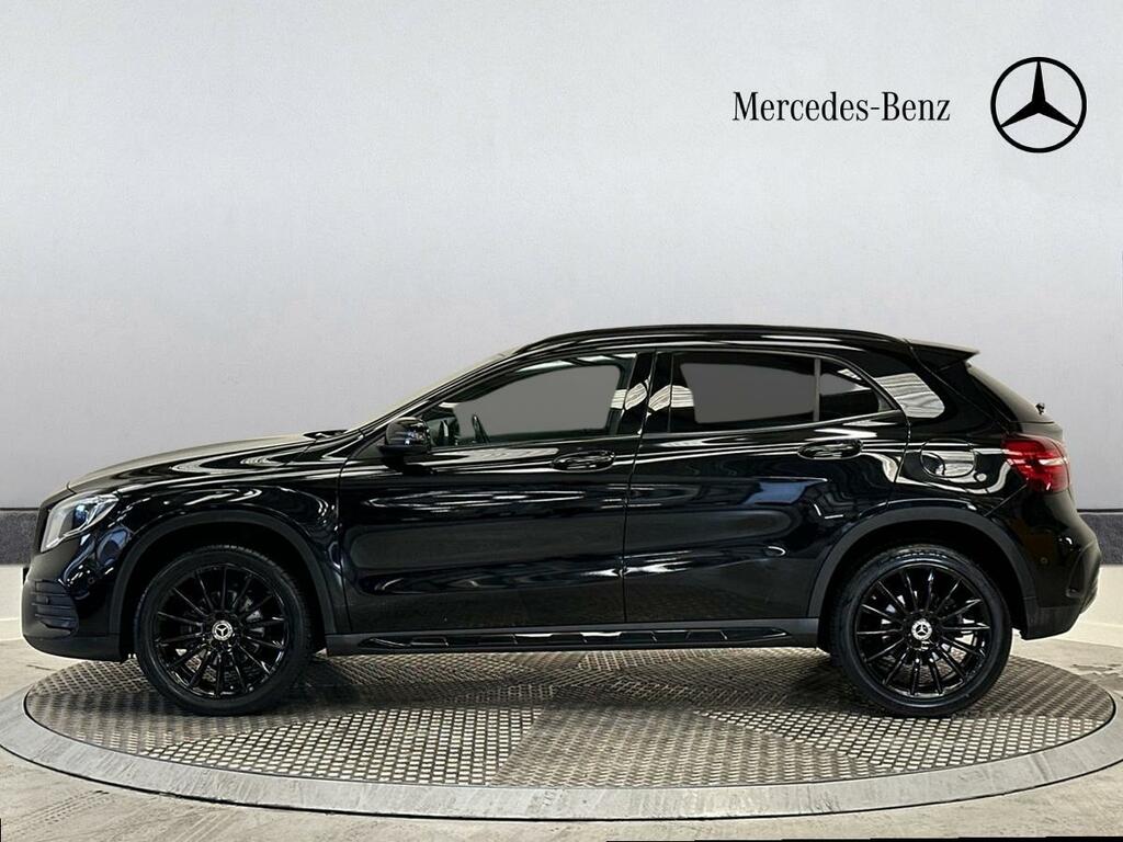 Mercedes-Benz GLA Class 220D 4Matic Amg Line Prem Plus 2017 Red #9