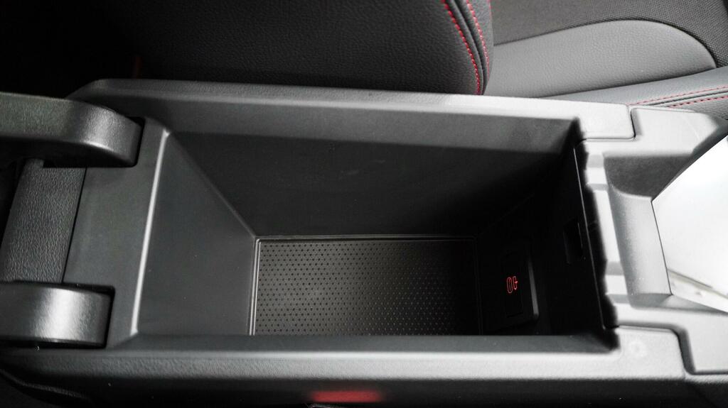BMW 1 Series M135 Xdrive Step #32