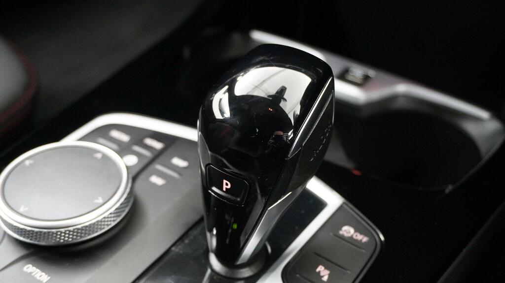 BMW 1 Series M135 Xdrive Step #33