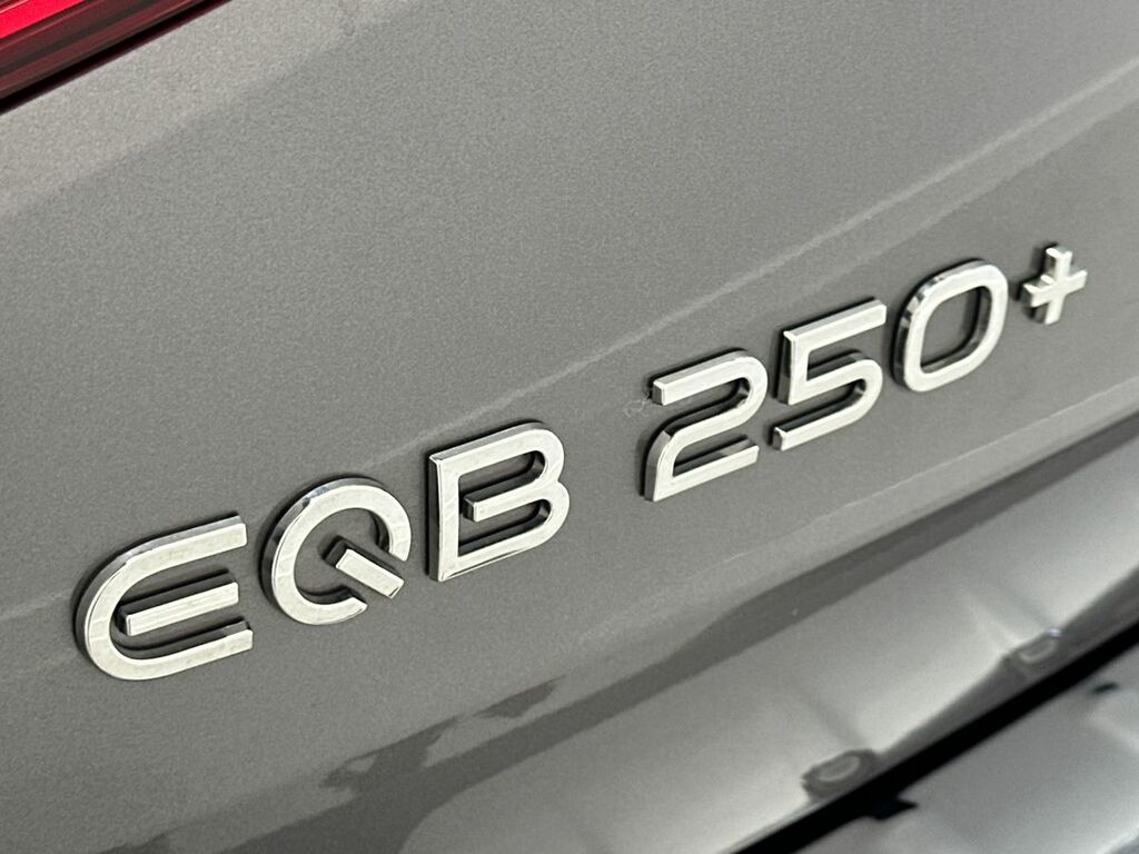Mercedes-Benz EQB Suv Black #25