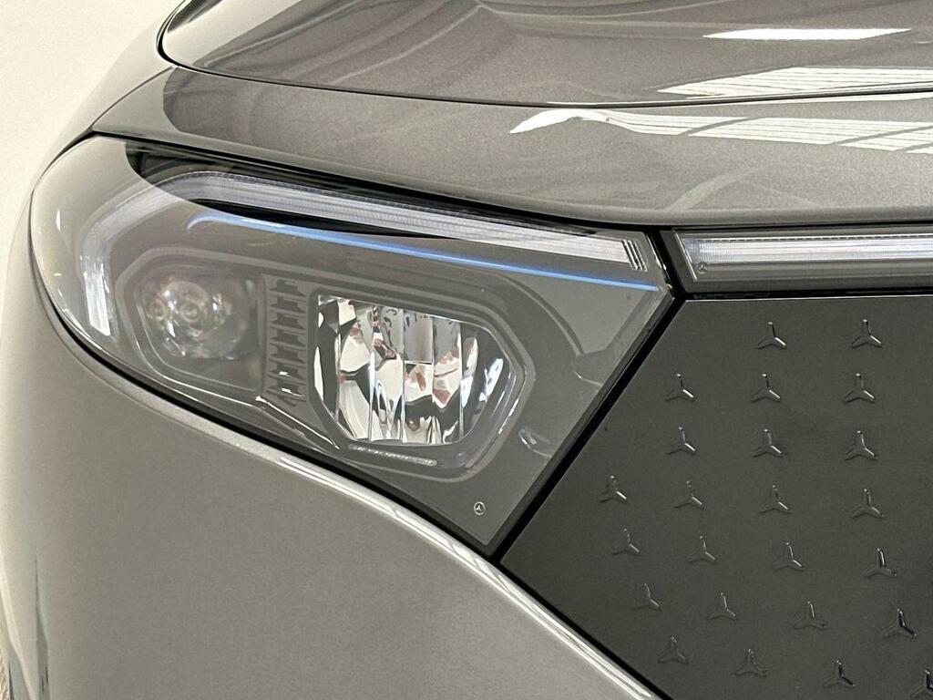 Mercedes-Benz EQB Suv Black #7