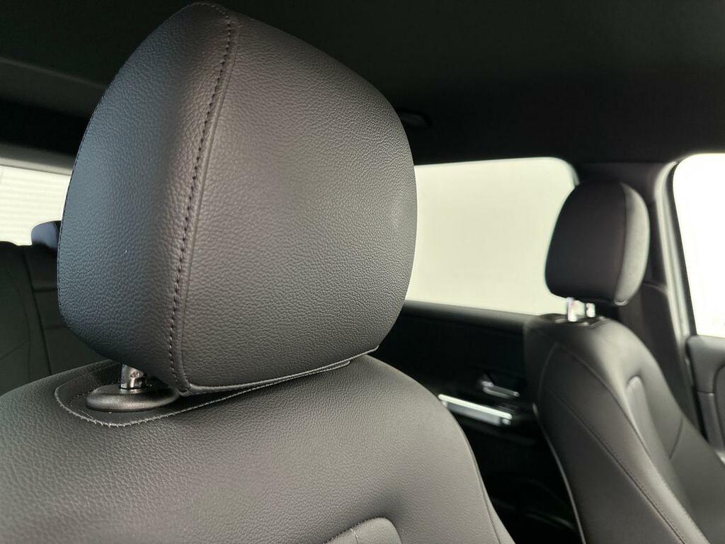 Mercedes-Benz EQB Suv Black #15
