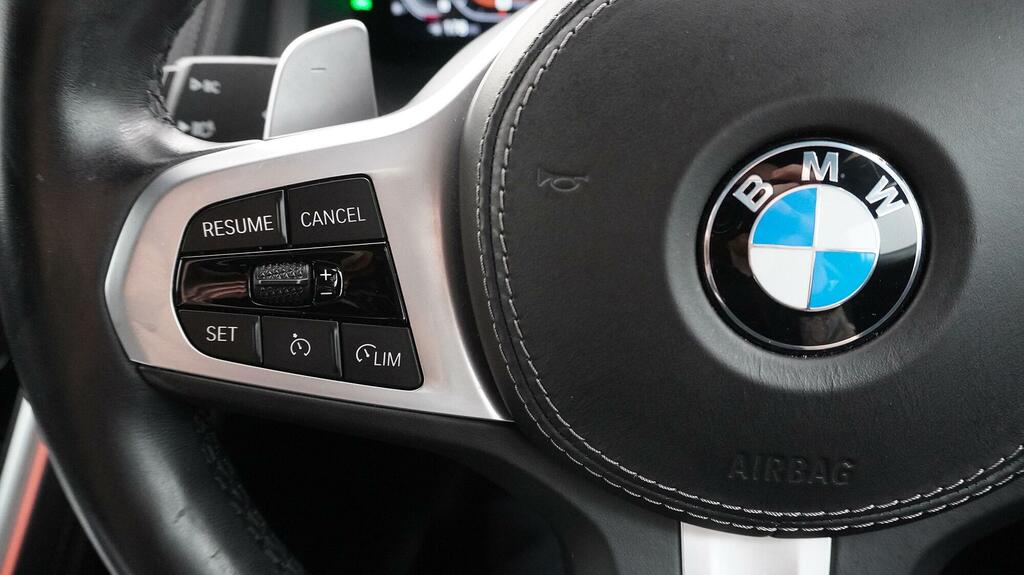 BMW 8 Series 840I Blue #21