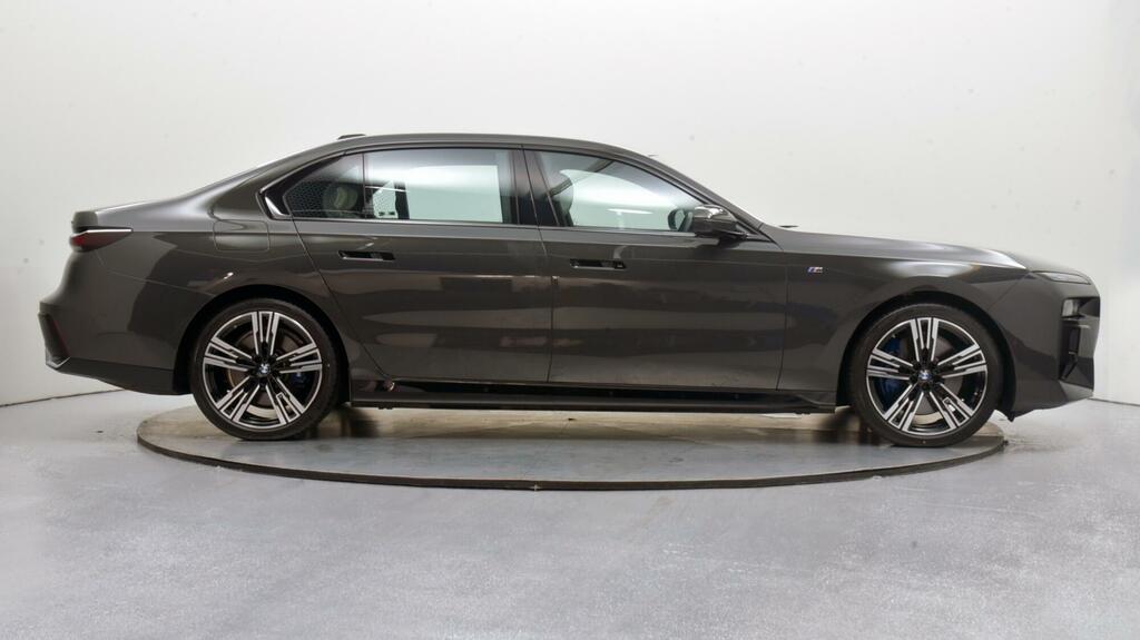 BMW i7 I7 Xdrive60 Excellence Pro Black #3